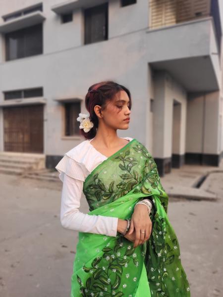 Exclusive Handloom Half Silk Saree – Dropupseller Signature Collection